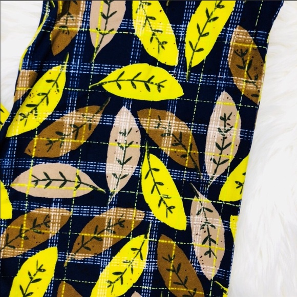 Lularoe ONE SIZS LEGGINGS - Picture 2 of 2